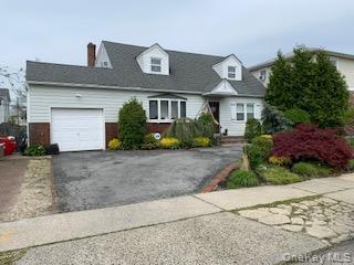 property at 40 Lorraine Rd