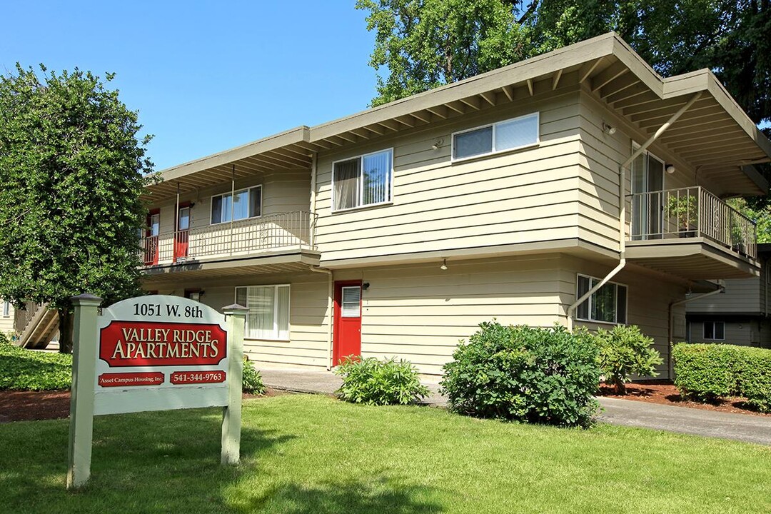 Valley Ridge in Eugene, OR - Building Photo