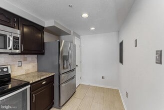 4122 Maple Path Cir in Perry Hall, MD - Building Photo - Building Photo