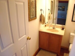 2009 Wexford Green Way in Belleville, IL - Building Photo - Building Photo