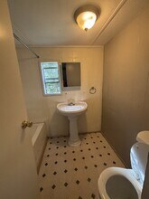 40 Mcilwain Rd in Asheville, NC - Building Photo - Building Photo