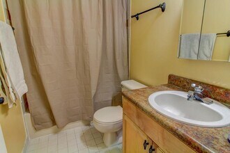 1536 Meadows Cir W, Unit 1536 in Boynton Beach, FL - Building Photo - Building Photo