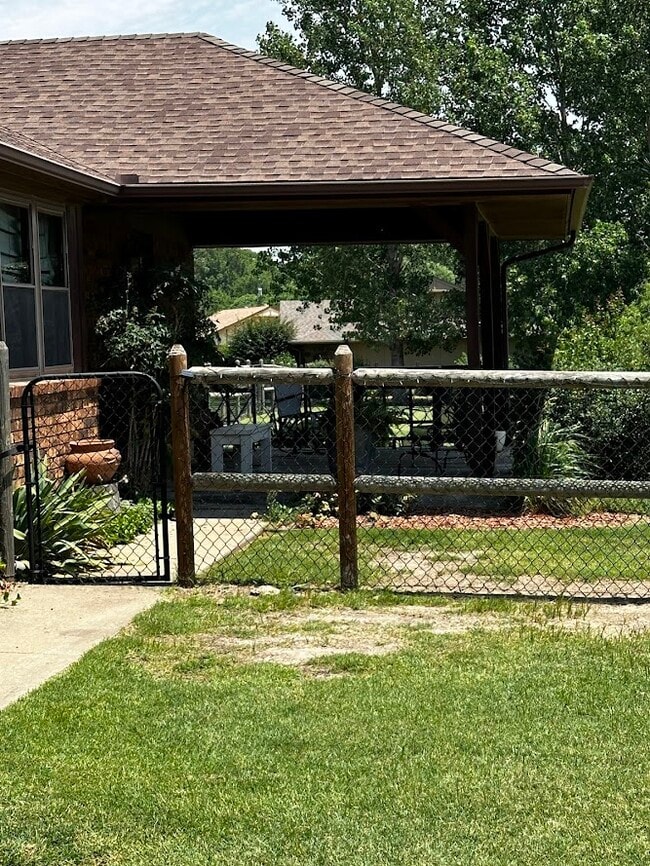 9119 N 153rd East Ave in Owasso, OK - Building Photo - Building Photo