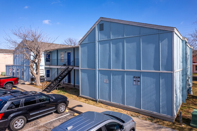 Ashford Odessa Square in Odessa, TX - Foto de edificio - Building Photo