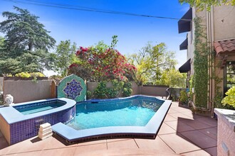 3543 Carnation Ave in Los Angeles, CA - Building Photo - Building Photo