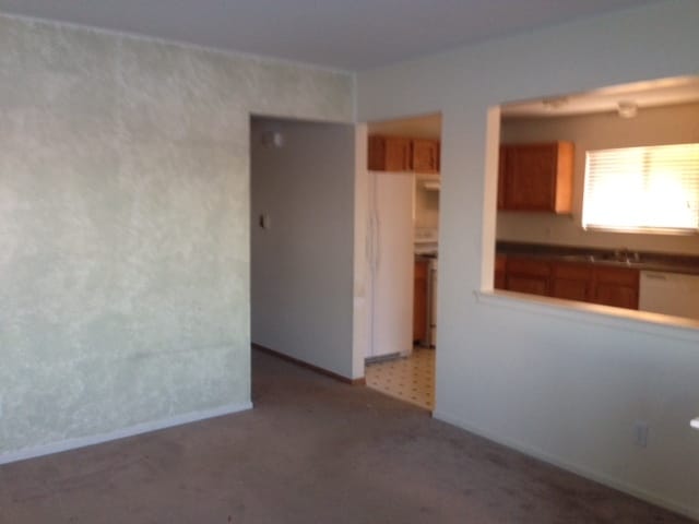 16024 Hauss Ave in Eastpointe, MI - Building Photo - Building Photo