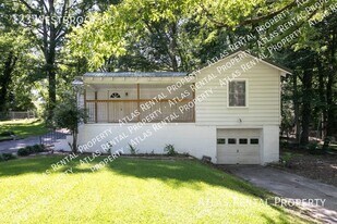 123 Westbrook Rd in Hueytown, AL - Building Photo