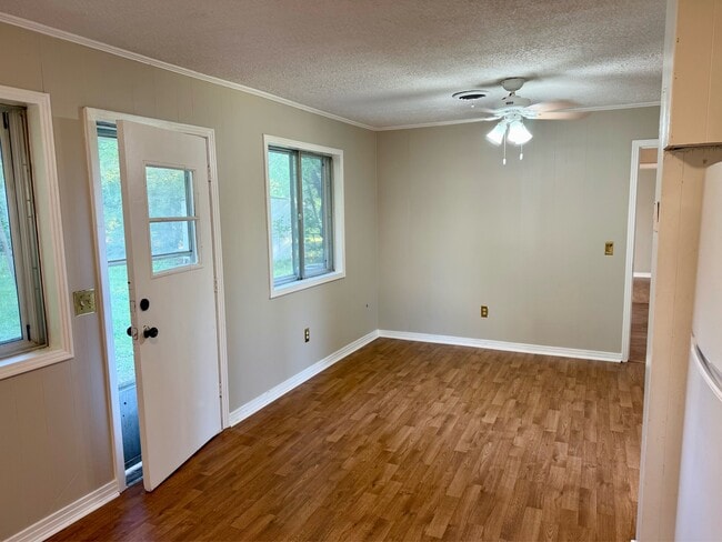 930 Bickerstaff St in Tupelo, MS - Building Photo - Building Photo