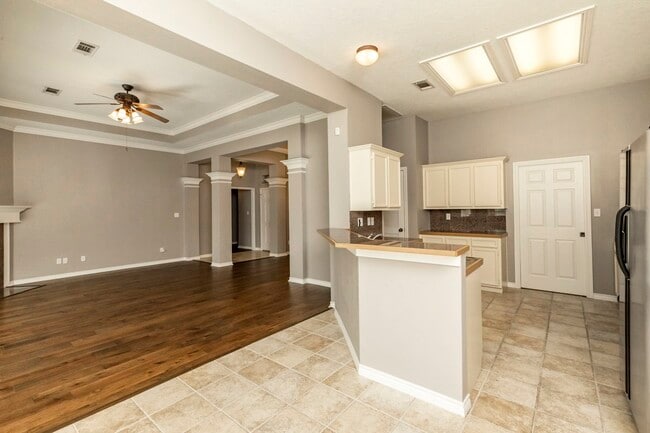 434 Harbor Oaks Dr