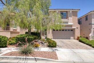 10226 W Sourwood Ave in Las Vegas, NV - Building Photo - Building Photo