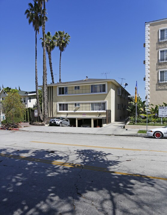 3927 W 7th St in Los Angeles, CA - Building Photo