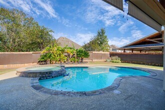 24518 Hamilton Mill Ct in Katy, TX - Foto de edificio - Building Photo