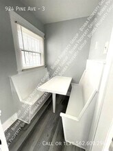 924 Pine Ave in Long Beach, CA - Building Photo - Building Photo