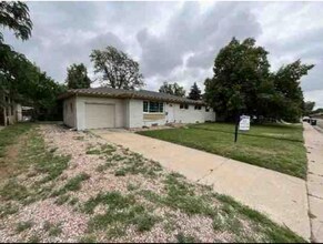 2528 14th Ave Ct in Greeley, CO - Building Photo - Building Photo