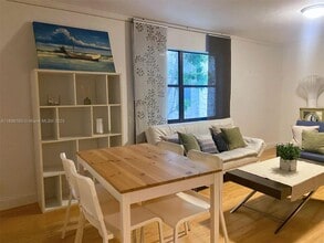 753 Michigan Ave in Miami Beach, FL - Building Photo - Building Photo