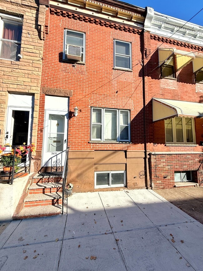 2635 S Bouvier St in Philadelphia, PA - Building Photo - Building Photo