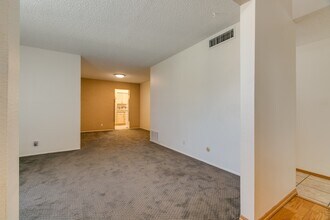 1612 Pablo Ct NE in Albuquerque, NM - Building Photo - Building Photo