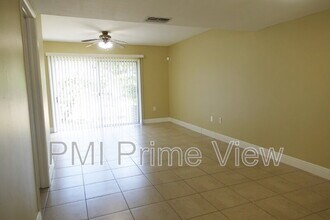 3845 NW 90th Ave in Sunrise, FL - Building Photo - Building Photo
