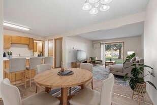 Wyndemere Apartments in St. Cloud, MN - Building Photo