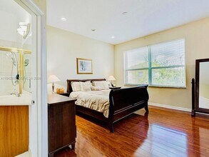 4910 SW 163rd Ave in Miramar, FL - Building Photo - Building Photo