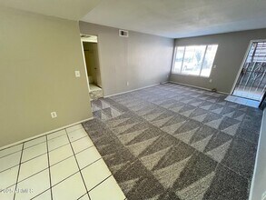 1927 E Hampton Ave in Mesa, AZ - Building Photo - Building Photo
