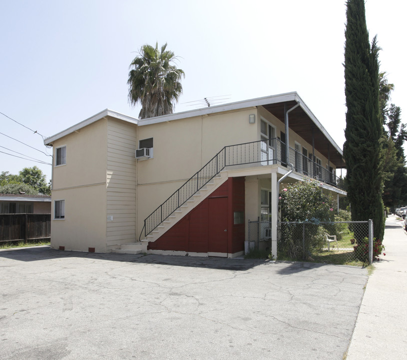 11335-11341 Martha St in North Hollywood, CA - Foto de edificio