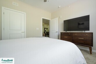 16200 Croft Dr, Unit 5118-205 in Charlotte, NC - Foto de edificio - Building Photo