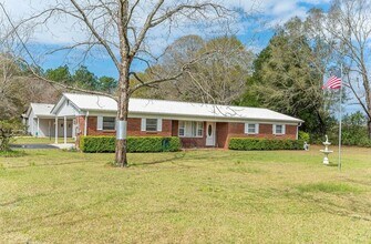 5292 Griffith Mill Rd in Baker, FL - Foto de edificio - Building Photo