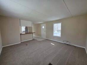 1133 Pickett Rd in Jacksonville, NC - Building Photo - Building Photo