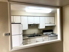 840 Cherry in Denver, CO - Building Photo - Building Photo