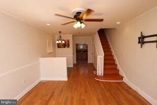 1422 S Orianna St in Philadelphia, PA - Building Photo