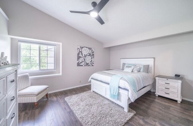 421 Stoney Point Cir in Wichita, KS - Building Photo - Building Photo