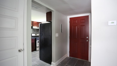 Westerville Park Apartments in Columbus, OH - Building Photo - Interior Photo