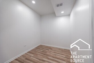 3140 N Kimball Ave in Chicago, IL - Building Photo - Building Photo