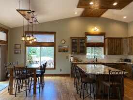 608 Willowbrook Rd in Silverthorne, CO - Building Photo