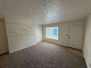 2479 Lee St SE in Salem, OR - Building Photo - Building Photo
