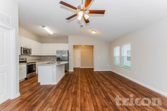 2000 Howard Christy Ct in Jacksonville, FL - Building Photo - Building Photo