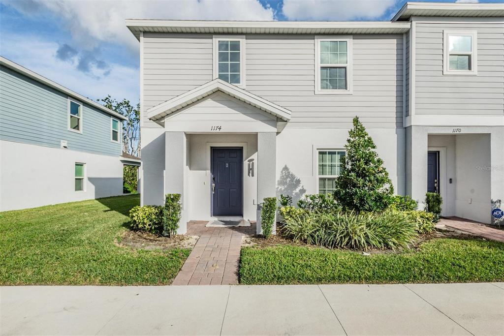 1174 Sand Torch Cir in Davenport, FL - Building Photo