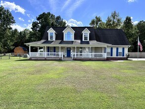 304 Chisholm Trail in Jacksonville, NC - Building Photo - Building Photo