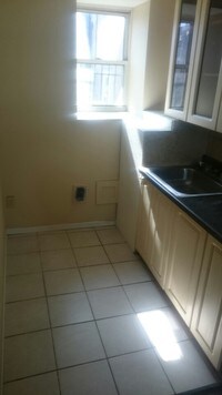 4429 Frankford Ave, Unit 3rd floor photo'