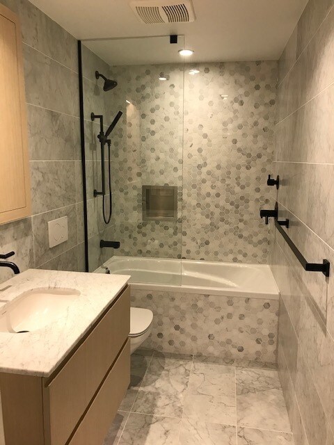 1180 Broughton St in Vancouver, BC - Building Photo - Building Photo