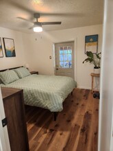 419 Kit Carson Rd in Taos, NM - Building Photo - Building Photo