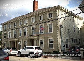 390 State Street in Portsmouth, NH - Building Photo