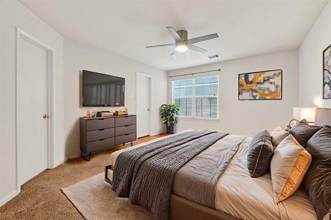 6523 Mildenhall Ct in Houston, TX - Building Photo - Building Photo