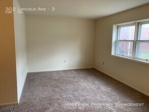 302 Lincoln Ave in Ephrata, PA - Building Photo - Building Photo