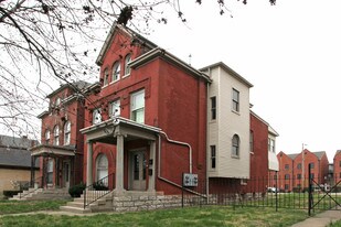 1718 S 4th St in Louisville, KY - Building Photo