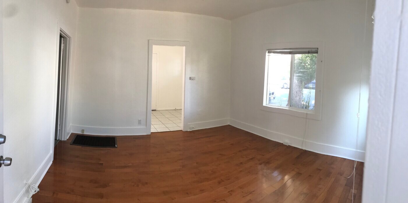1234 17th St, Unit Front in Santa Monica, CA - Building Photo