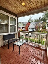 4607 NW Atwater Loop in Silverdale, WA - Building Photo - Building Photo