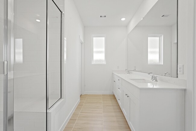 property at 31714 Blossom Ln