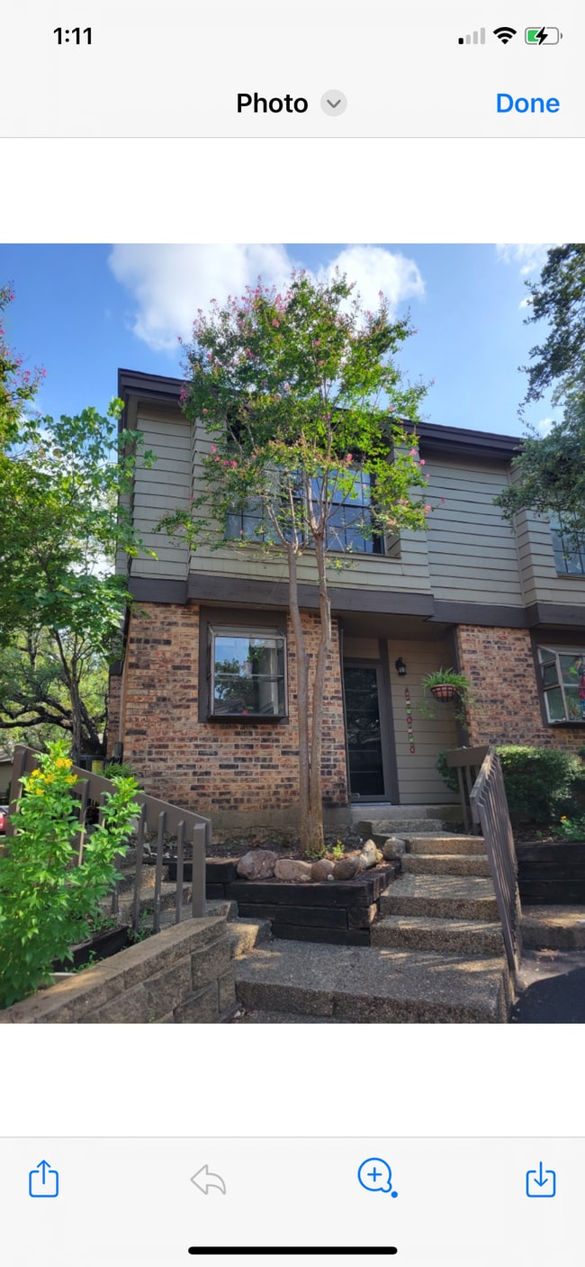 property at 11815 Vance Jackson Rd